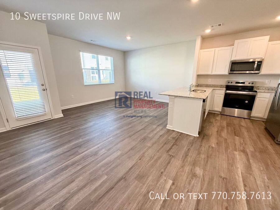 Townhouse for rent at 10 Sweetspire Dr NW, Rome, GA 30165