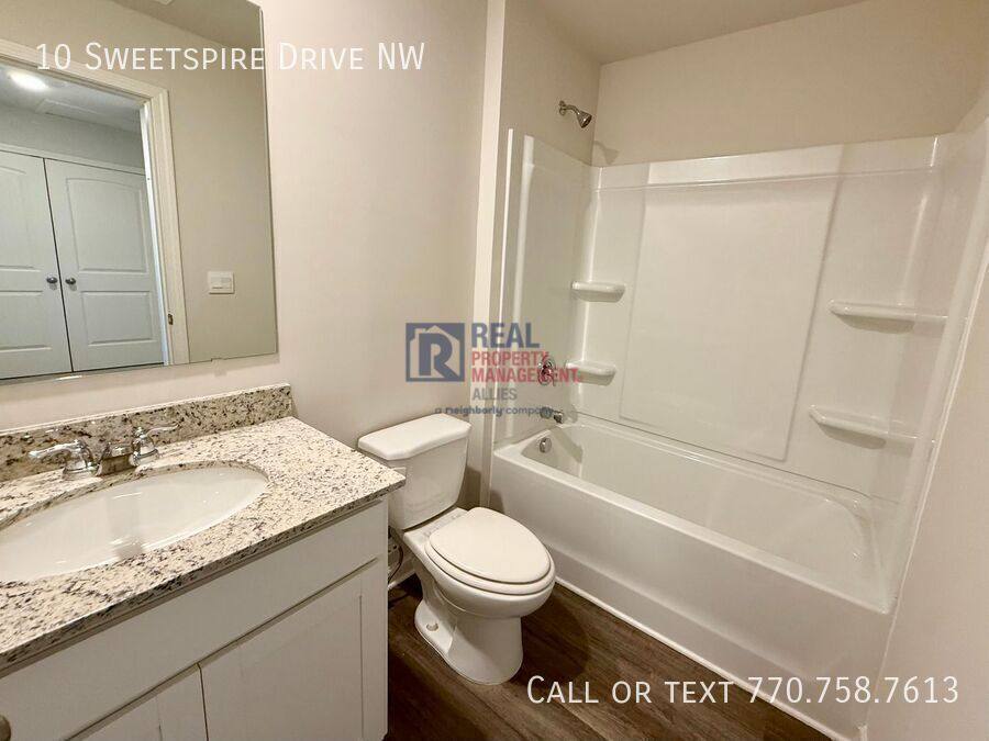 Townhouse for rent at 10 Sweetspire Dr NW, Rome, GA 30165