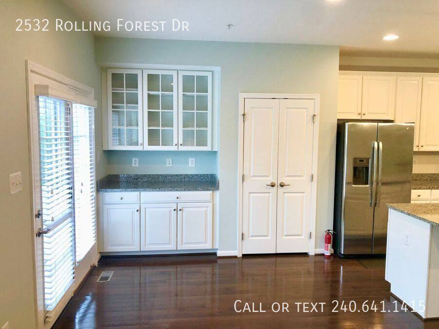 Townhouse for rent at 2532 Rolling Forest Dr, Hanover, MD 21076