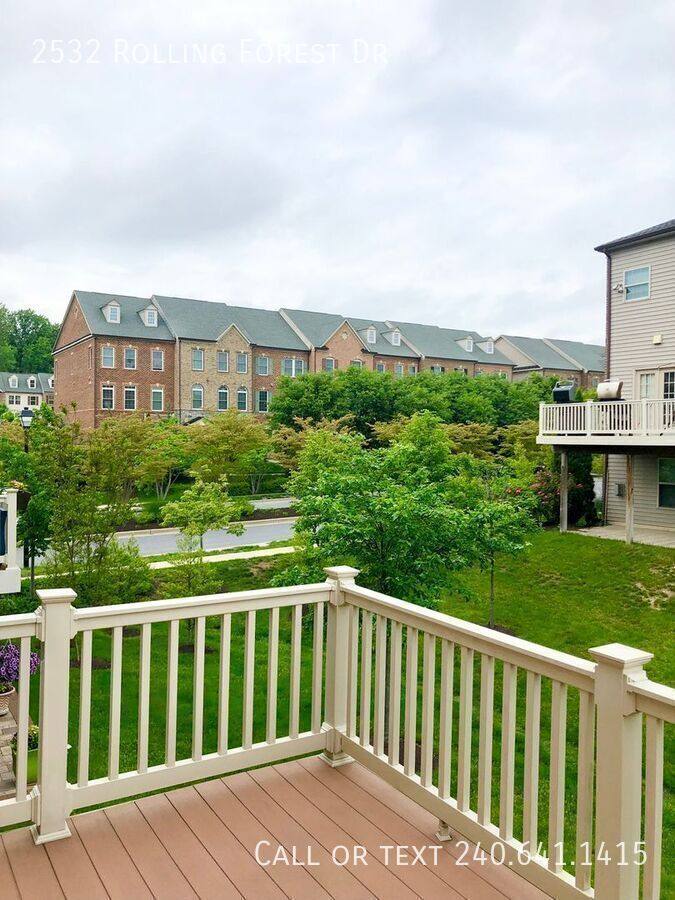 Townhouse for rent at 2532 Rolling Forest Dr, Hanover, MD 21076