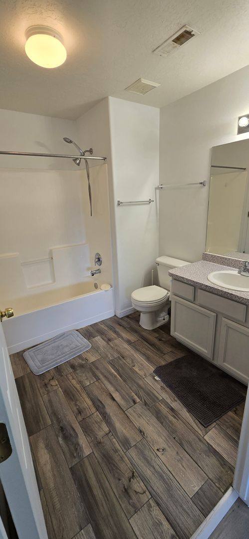 Condo for rent at 8084 N Ridge Loop E #F12, Eagle Mountain, UT 84005