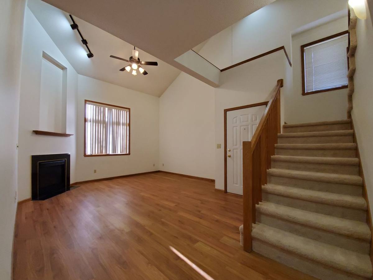 Townhouse for rent at 3207 23rd Ave SW, Fargo, ND 58103