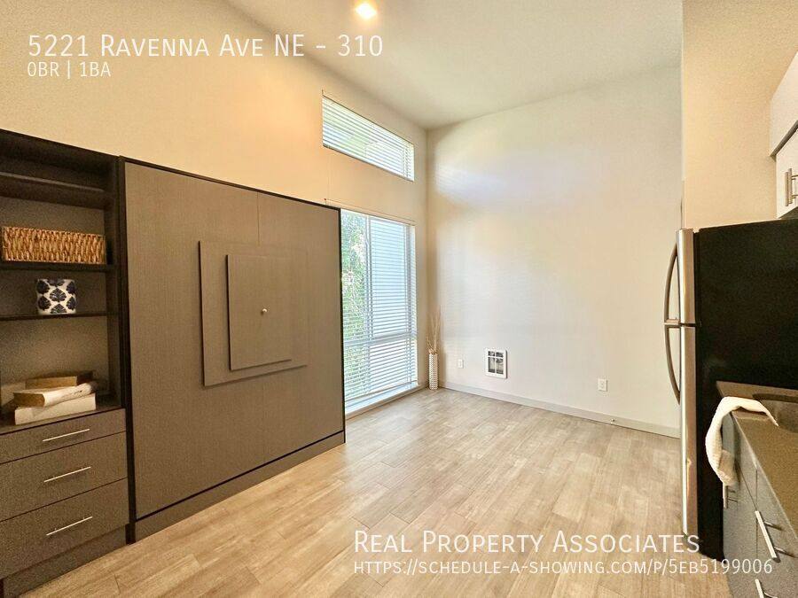 Apartment for rent at 5221 Ravenna Ave NE #310, Seattle, WA 98105