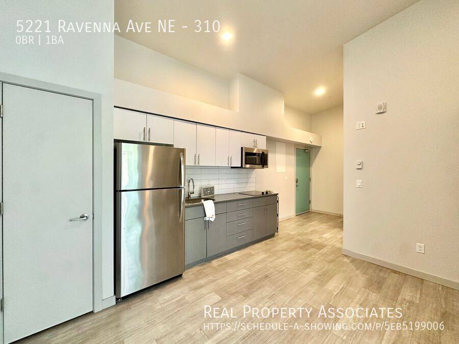 Apartment for rent at 5221 Ravenna Ave NE #310, Seattle, WA 98105