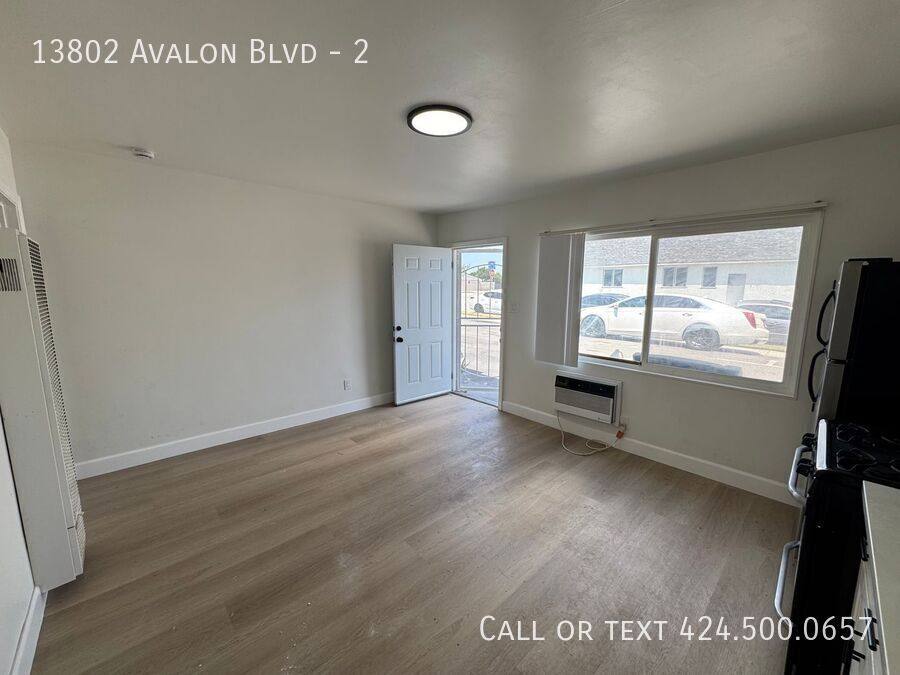 Apartment for rent at 13802 Avalon Blvd #2, Los Angeles, CA 90061