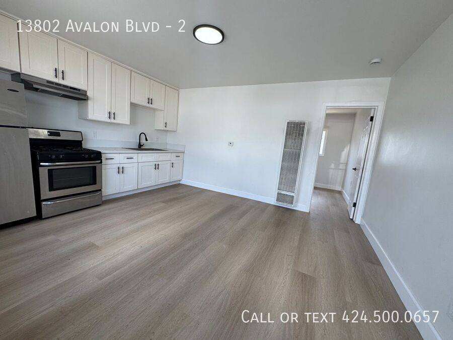 Apartment for rent at 13802 Avalon Blvd #2, Los Angeles, CA 90061