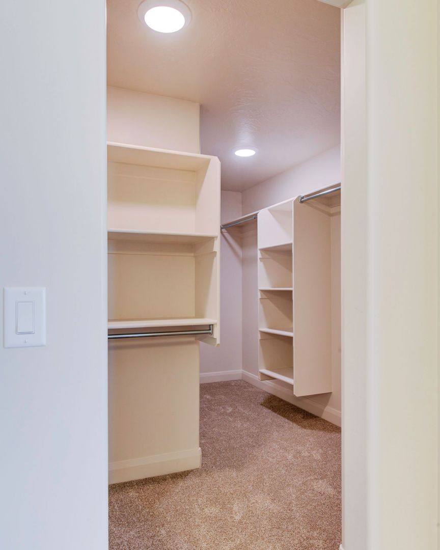 Townhouse for rent at 668 E Fiddlers Cove Dr, Cedar City, UT 84721