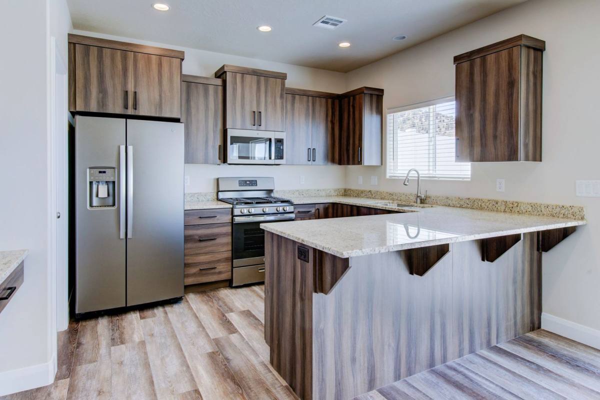 Townhouse for rent at 668 E Fiddlers Cove Dr, Cedar City, UT 84721