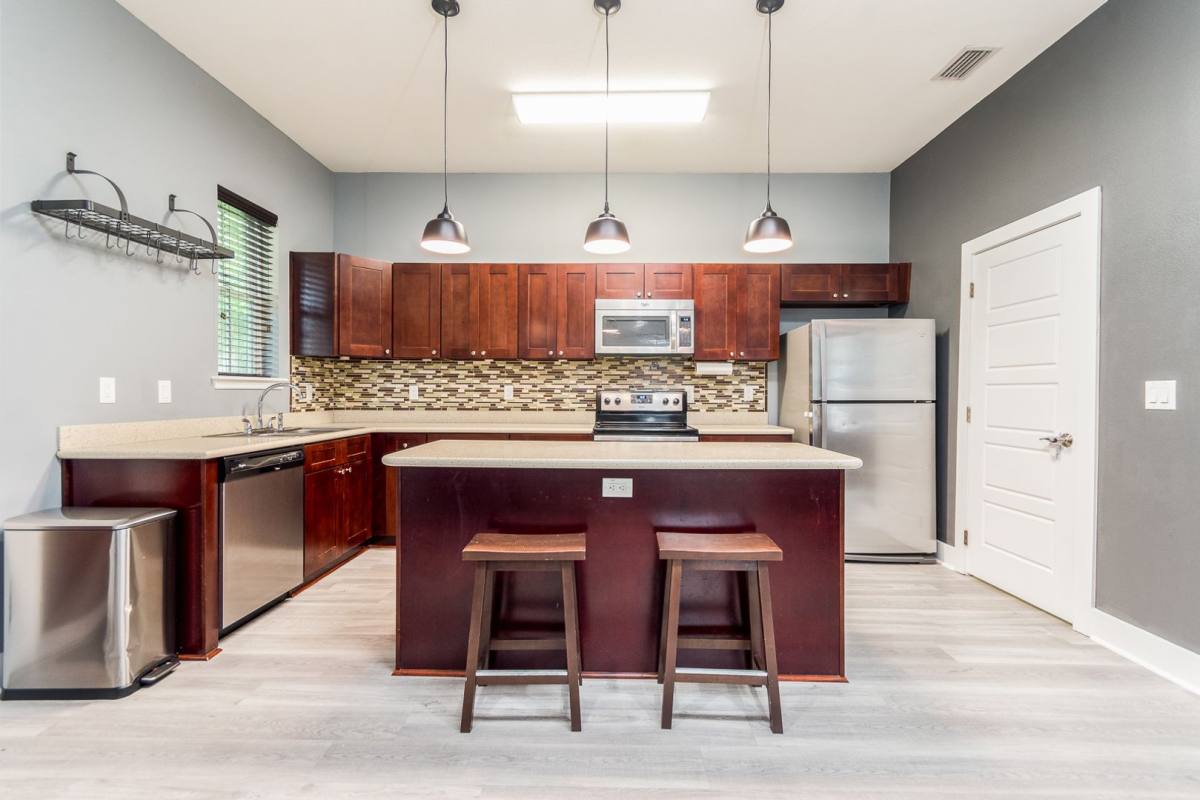 House for rent at 321 NW 7th Terrace, Gainesville, FL 32601