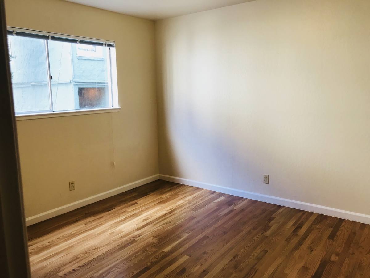 Apartment for rent at 2511 7th Ave, Oakland, CA 94606