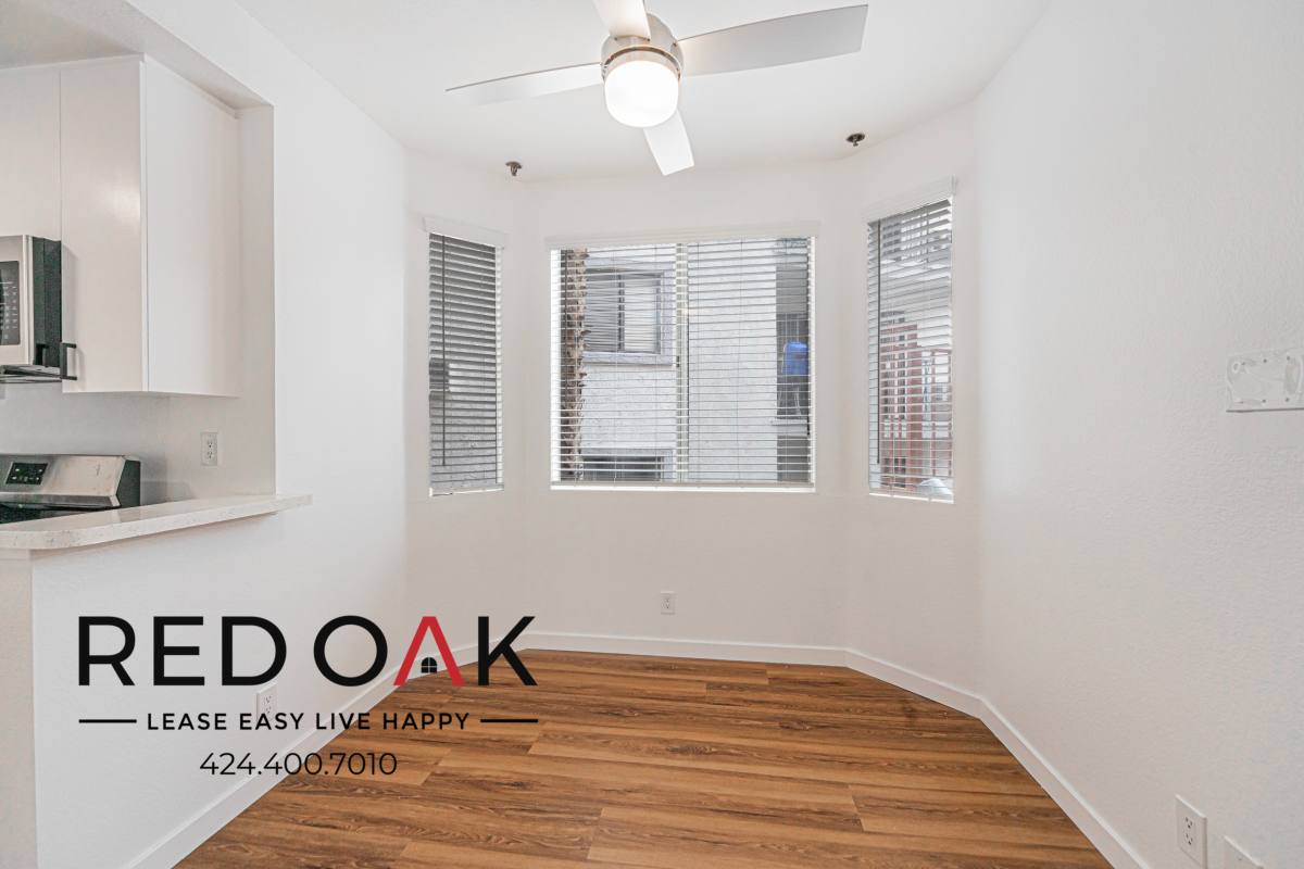 Condo for rent at 7370 Hawthorn Ave #105, Los Angeles, CA 90046