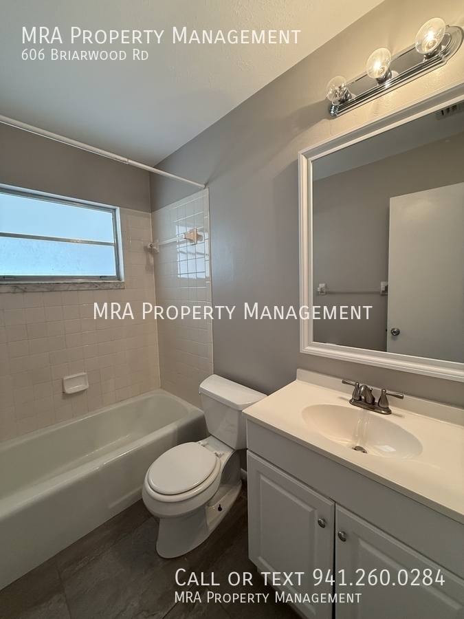 House for rent at 606 Briarwood Rd, Venice, FL 34293