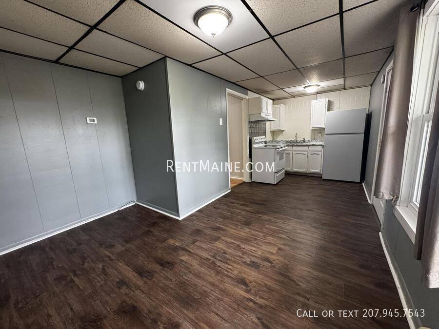 Apartment for rent at 27 Eastern Ave #3, Augusta, ME 04330