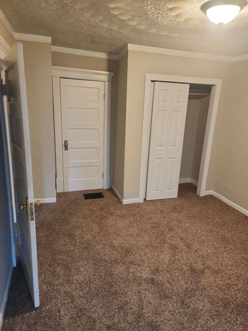 House for rent at 55 N Fulton Ave, Newark, OH 43055