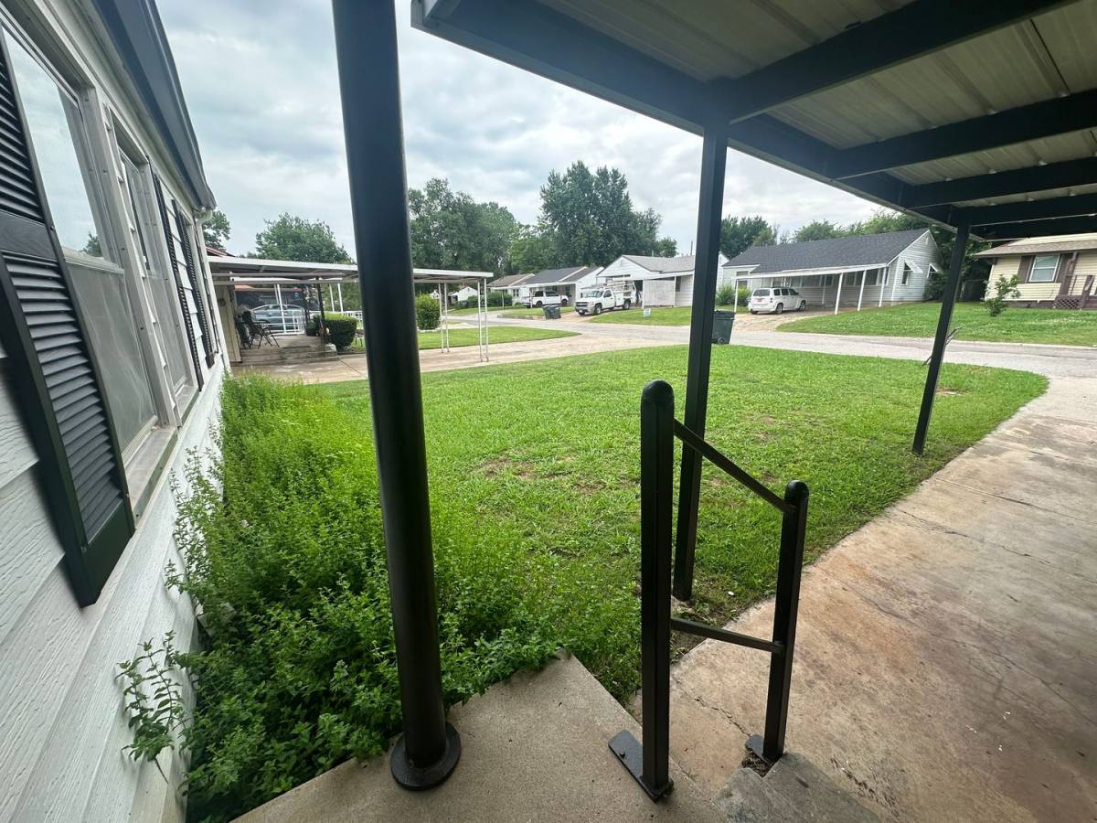House for rent at 4713 SE 23rd St, Oklahoma City, OK 73115