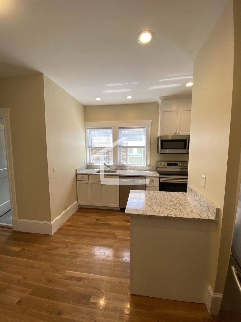 House for rent at 297 Tappan St #2, Brookline, MA 02445