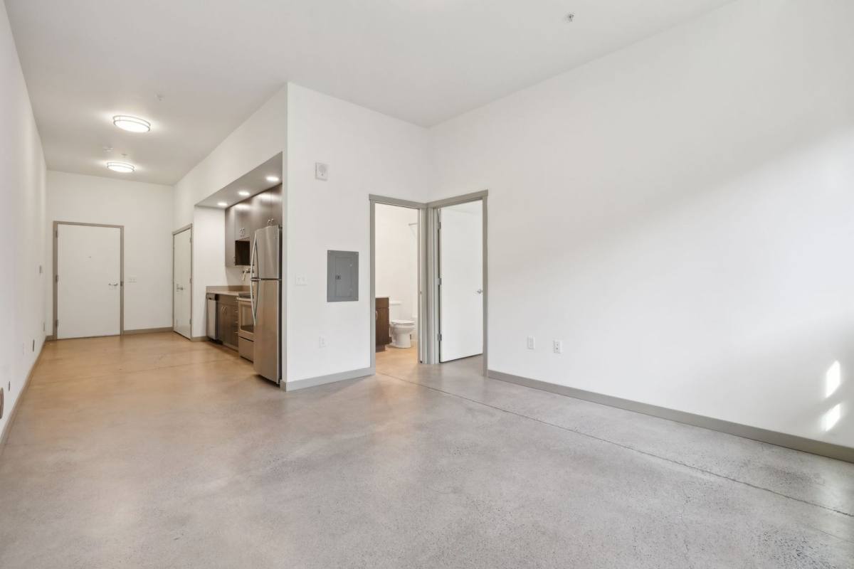 Apartment for rent at 3011 NE Killingsworth, Portland, OR 97211