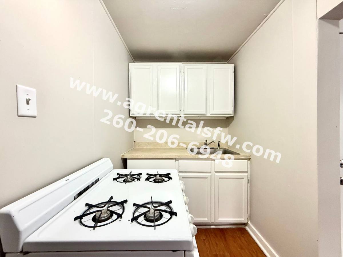 Apartment for rent at 616 Mechanic St, Fort Wayne, IN 46808