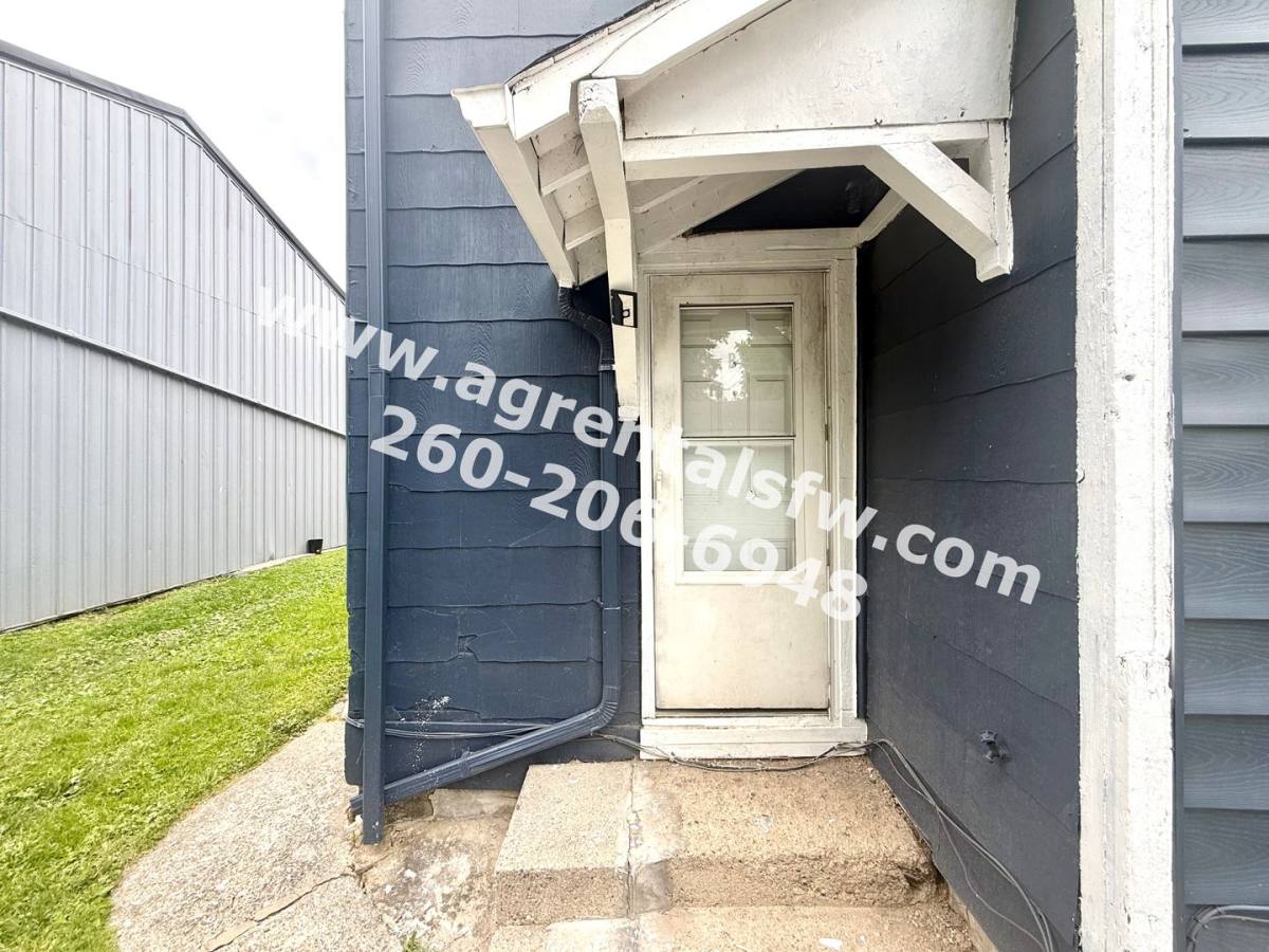 Apartment for rent at 616 Mechanic St, Fort Wayne, IN 46808