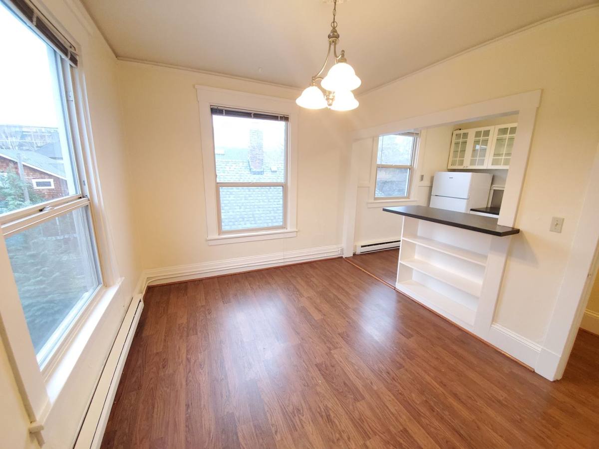 Apartment for rent at 1002 E Denny Way, Seattle, WA 98122