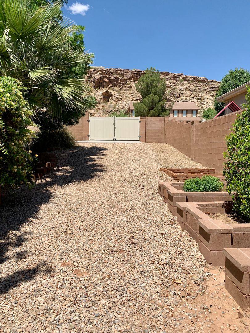 Apartment for rent at 2276 E Greystone, Saint George, UT 84790