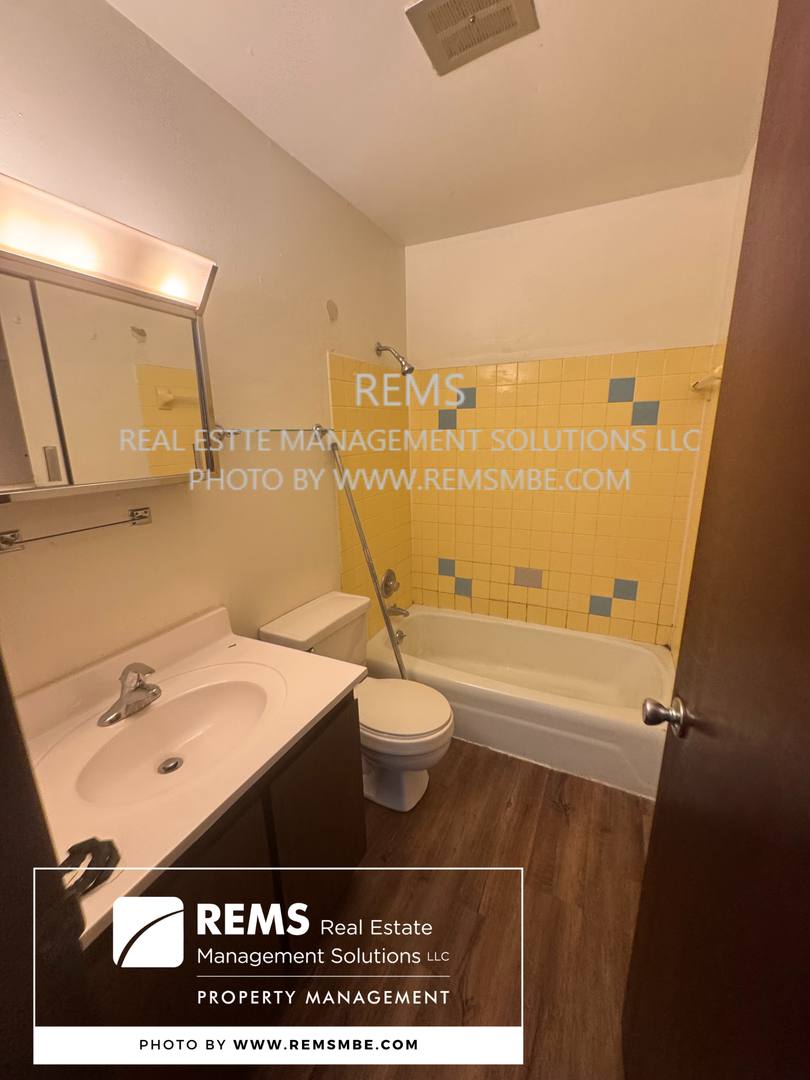 Apartment for rent at 1110 Grand Ave, Prairie Du Sac, WI 53578