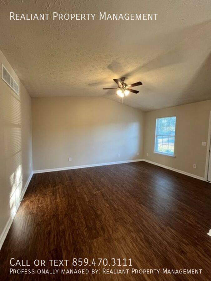 House for rent at 301 Parker Place, Nicholasville, KY 40356