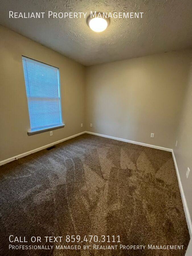 House for rent at 301 Parker Place, Nicholasville, KY 40356