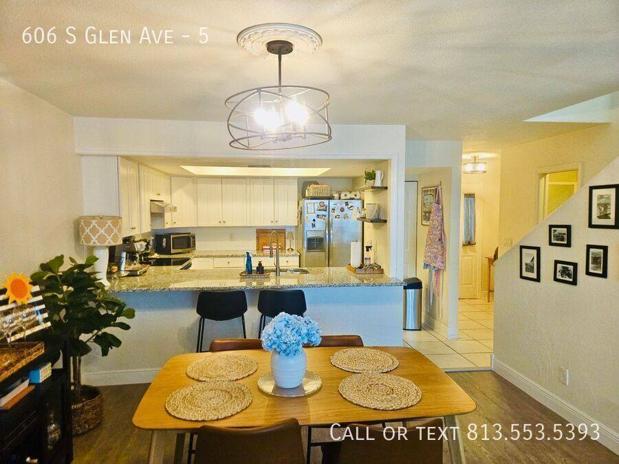 Townhouse for rent at 606 S Glen Ave #5, Tampa, FL 33609