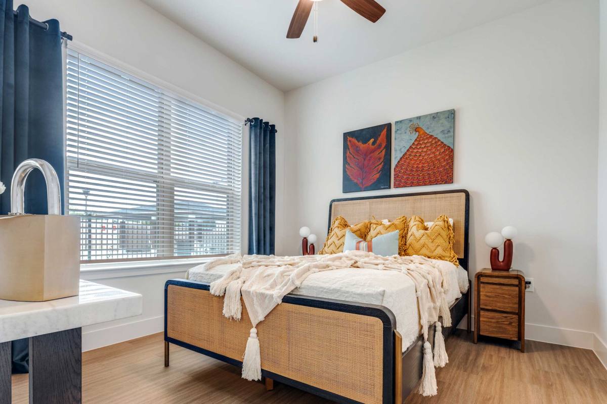 Apartment for rent at Palladium Park Row Katy, 19250 Park Row, Houston, TX 77084