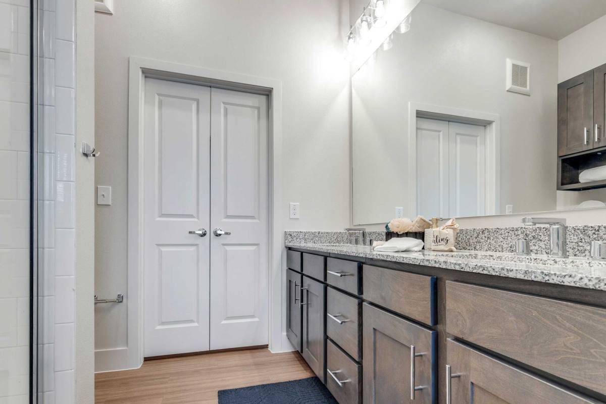 Apartment for rent at Palladium Park Row Katy, 19250 Park Row, Houston, TX 77084