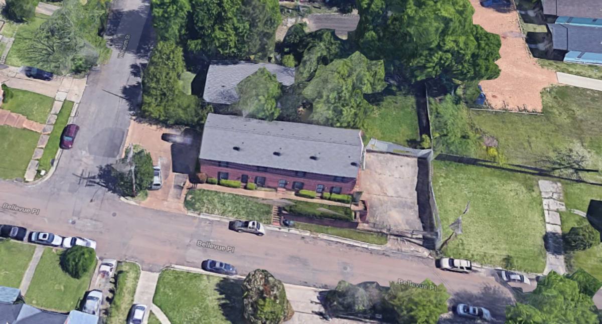 Townhouse for rent at 900 Whitworth St, Jackson, MS 39202
