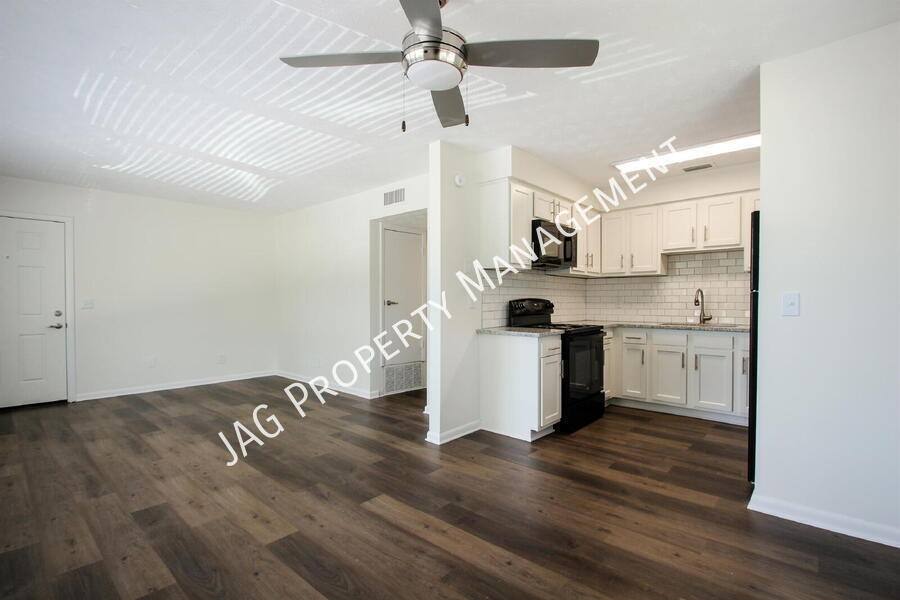Apartment for rent at 1426 Berrier St 1426-4, Orange Park, FL 32073