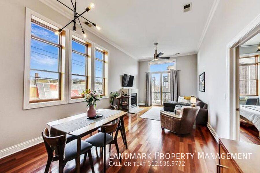 Apartment for rent at 4755 N Washtenaw Ave #209, Chicago, IL 60625