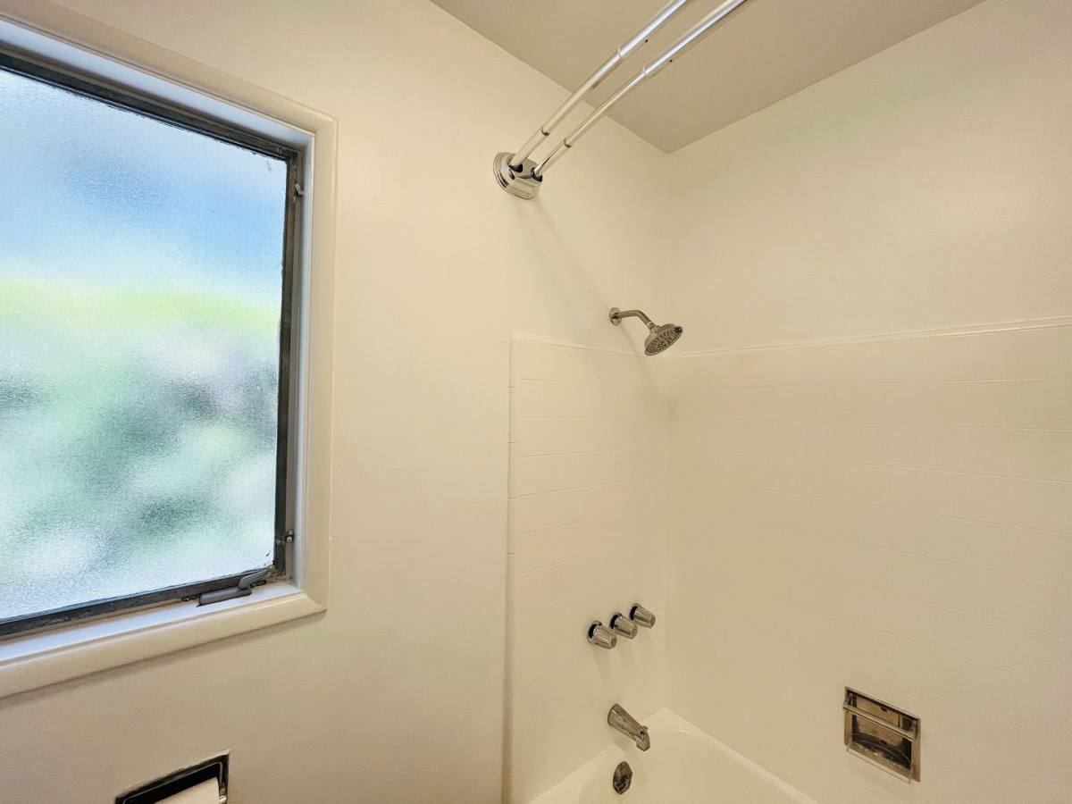 Apartment for rent at 1319 Barry Ave, Los Angeles, CA 90025