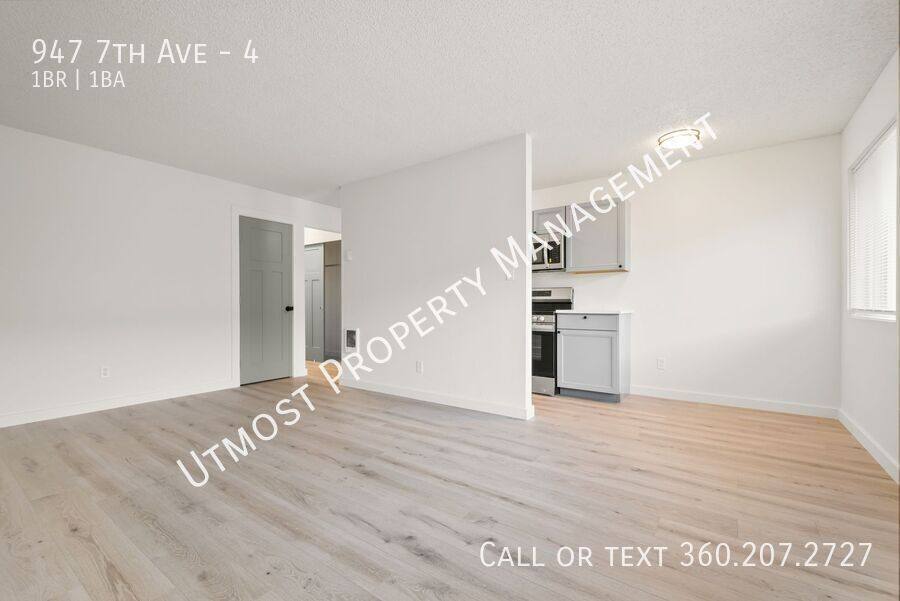 Apartment for rent at 947 7th Ave #4, Longview, WA 98632