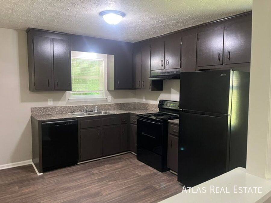 Apartment for rent at 200 N Bluff Rd, Athens, GA 30607