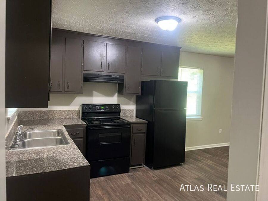 Apartment for rent at 200 N Bluff Rd, Athens, GA 30607
