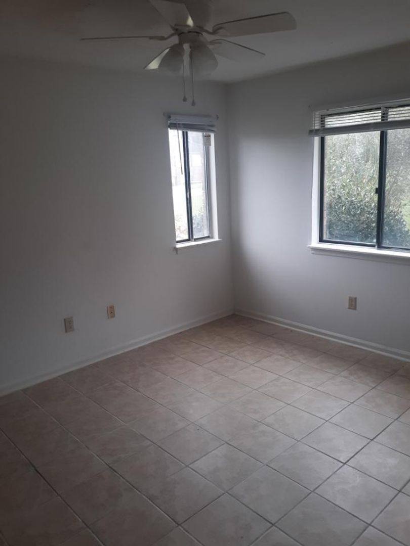 Apartment for rent at 1522 Parkway Court #B7, Greenwood, SC 29646