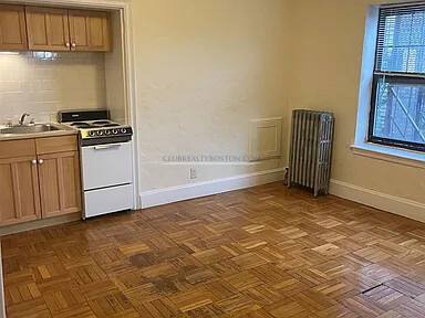 Apartment for rent at 2 Elmwood Ave, Winchester, MA 01890