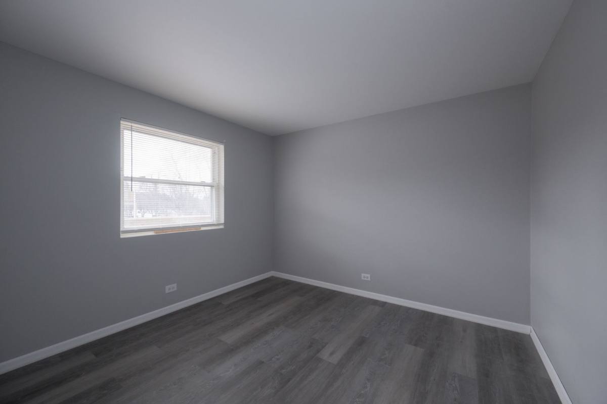 Apartment for rent at 15302-03 Knox, Oak Forest, IL 60452