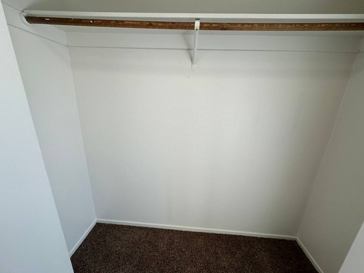 Apartment for rent at 7813 S Laurelglen Blvd, Bakersfield, CA 93309