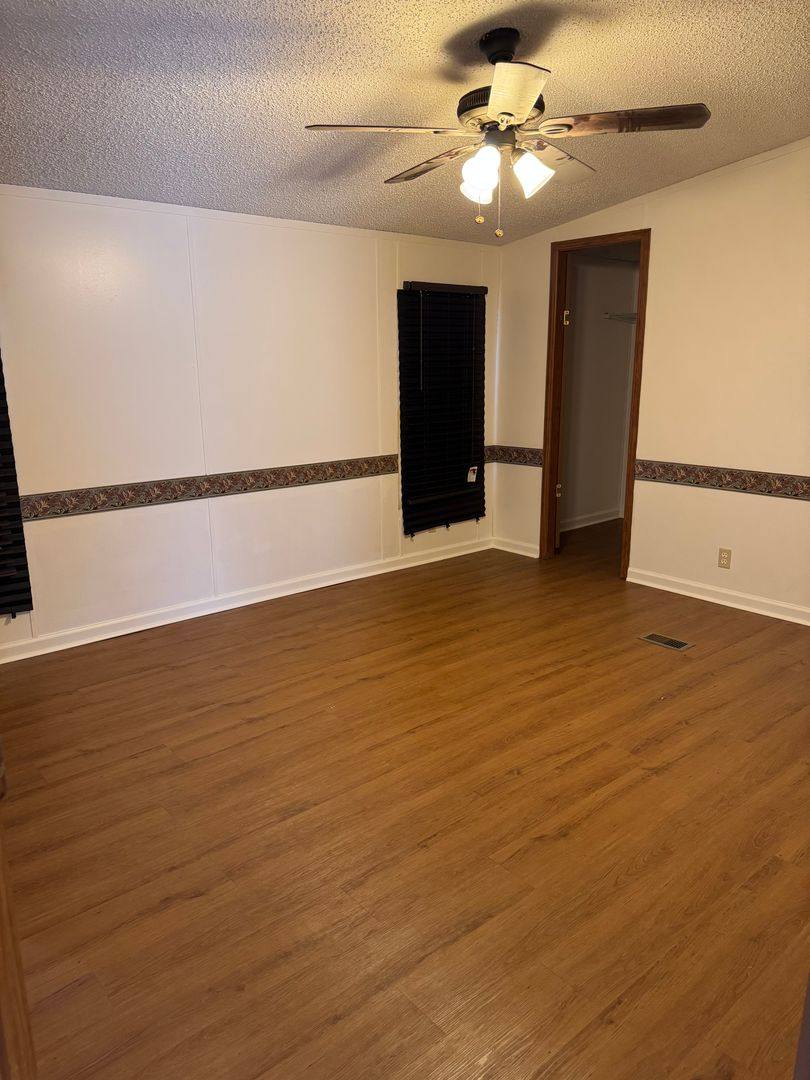 House for rent at 3 Leslie Circle, Crawfordville, FL 32327