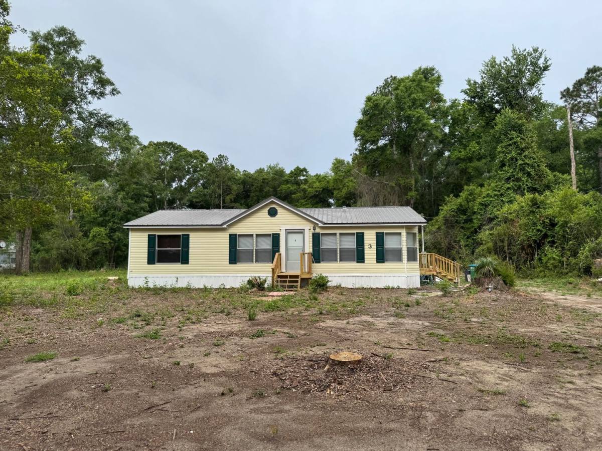 House for rent at 3 Leslie Circle, Crawfordville, FL 32327