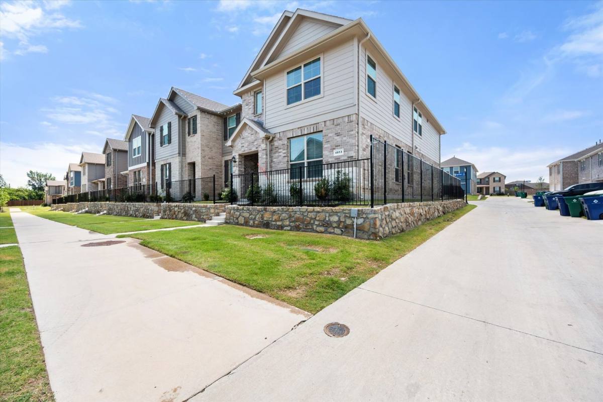 House for rent at 4813 Spirited Pathway, Haltom City, TX 76117