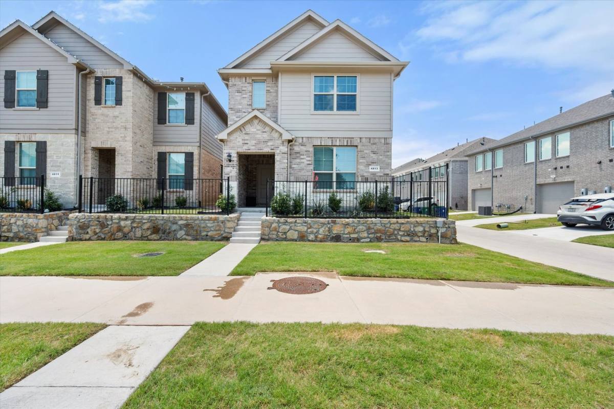 House for rent at 4813 Spirited Pathway, Haltom City, TX 76117