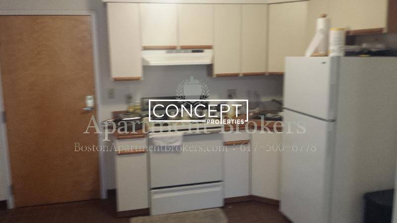 Apartment for rent at 81 Essex St #24, Boston, MA 02111