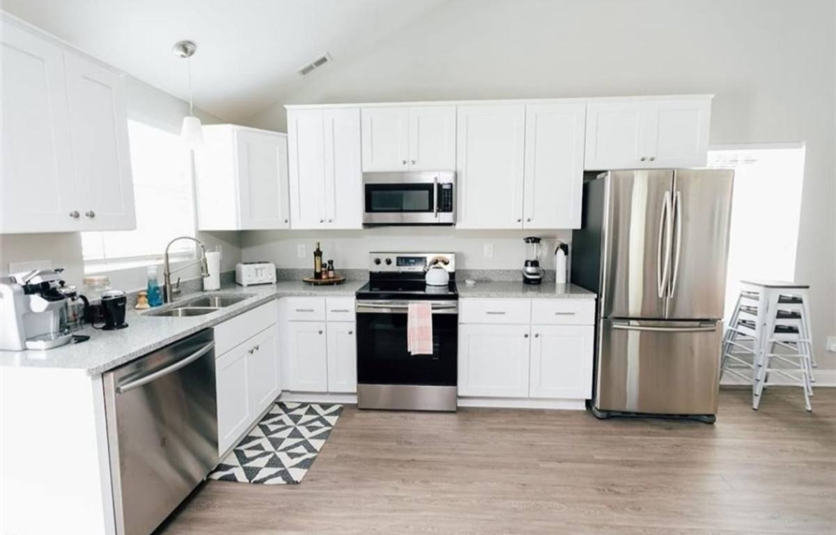 Apartment for rent at 3212 Arctic Ave, Virginia Beach, VA 23451