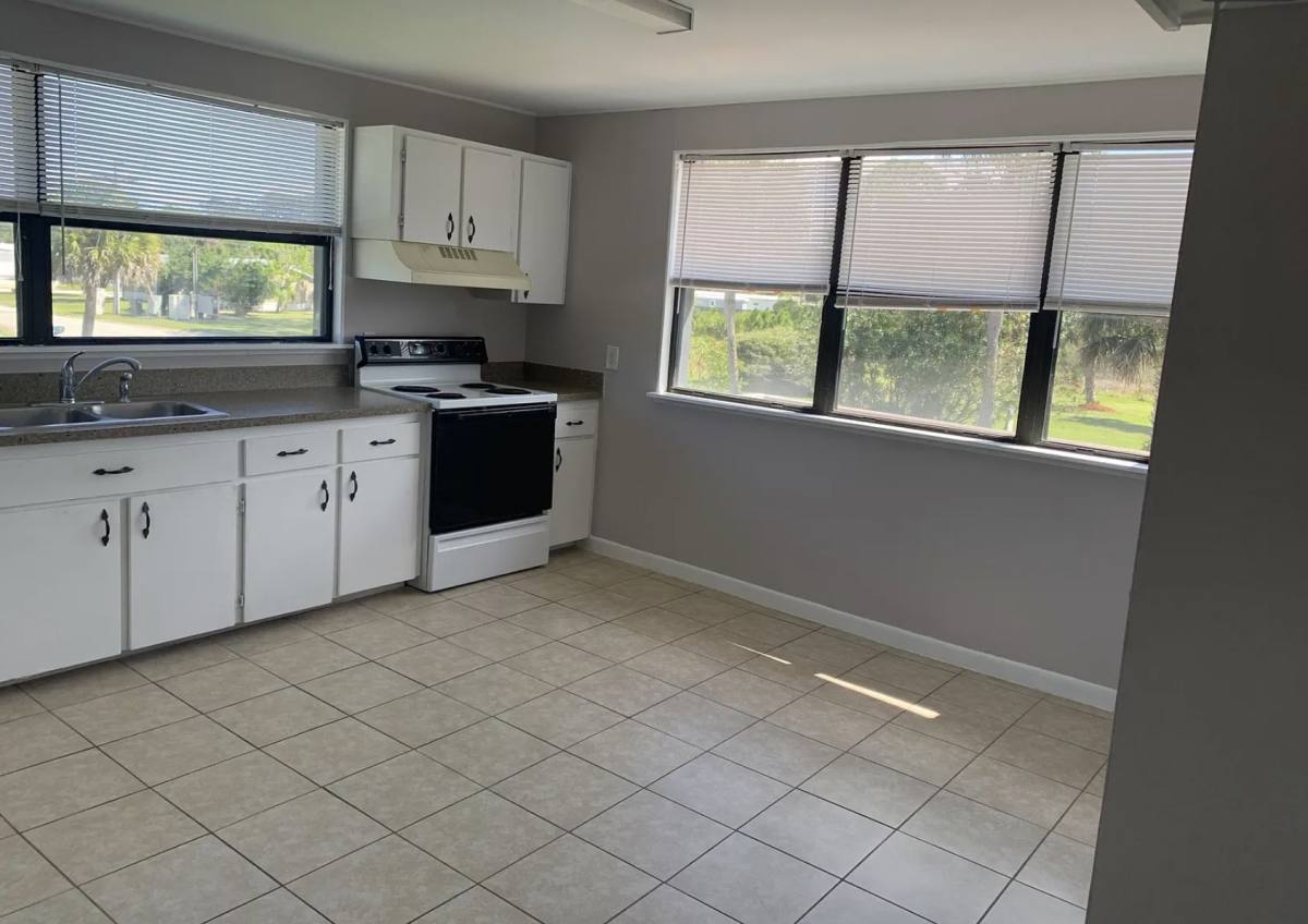 Apartment for rent at 20 River Park Blvd, Edgewater, FL 32141