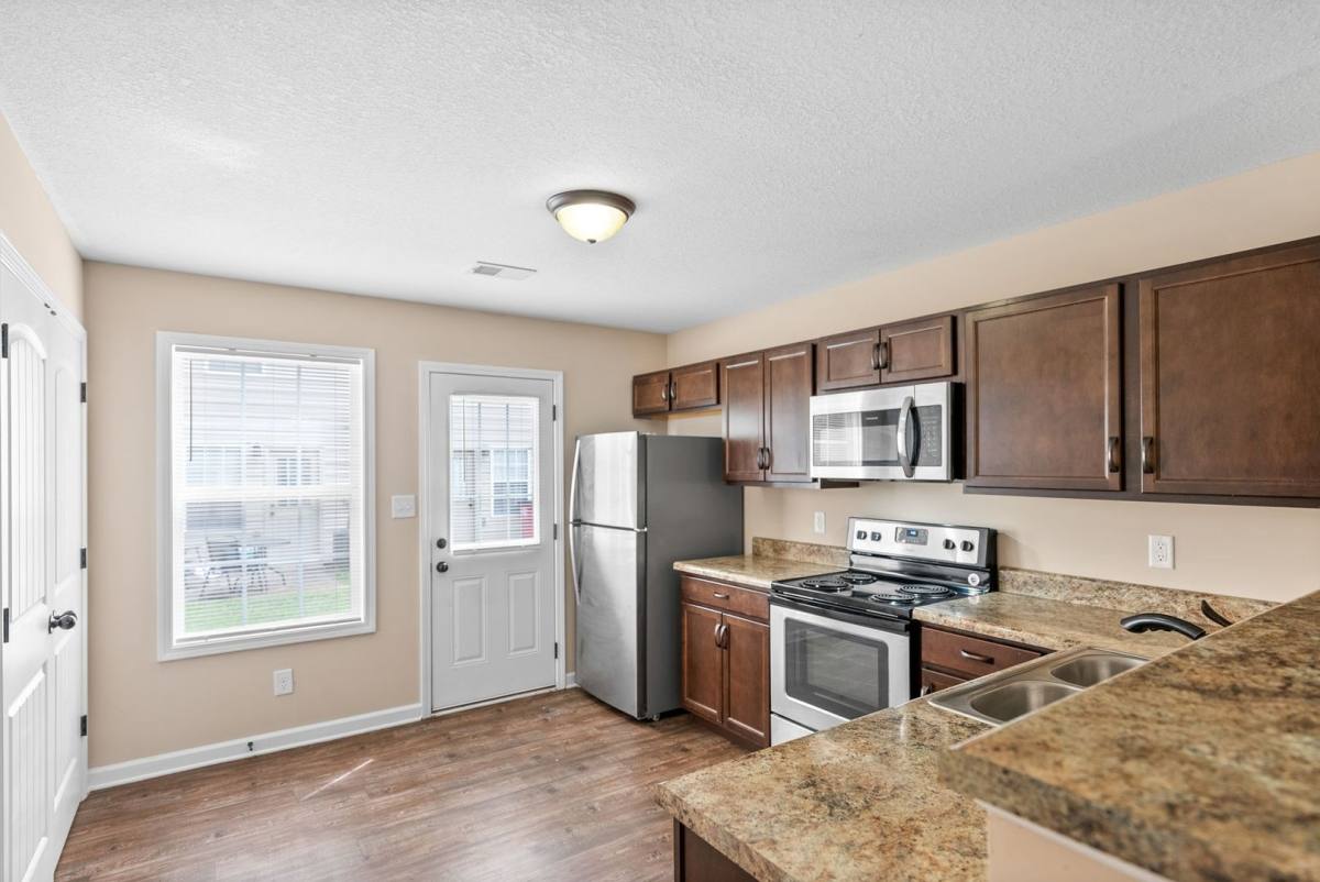 Apartment for rent at 363 McGee Court, Clarksville, TN 37040